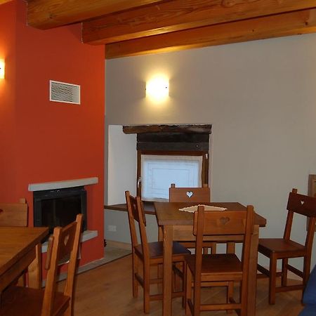 Il Nocciolo Bed & Breakfast Bard Exterior photo